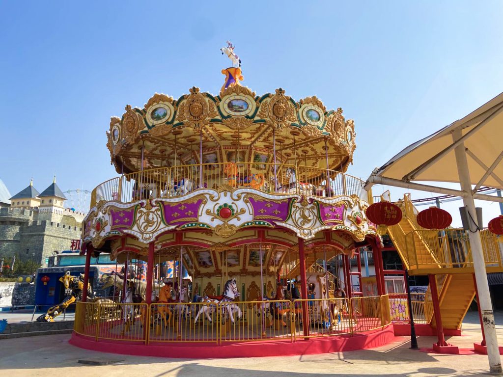 Why the Double Decker Carousel is a Must-Have for Family-Friendly Theme Parks